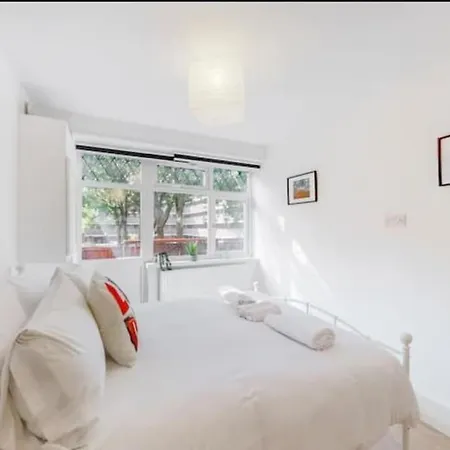 Modern 4 Bedroom In Kings Cross With Garden London Exterior photo