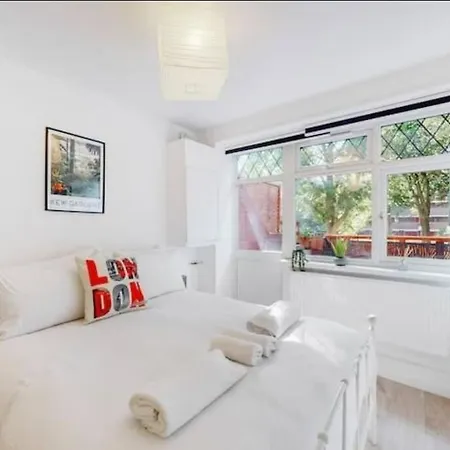 Modern 4 Bedroom In Kings Cross With Garden London Exterior photo